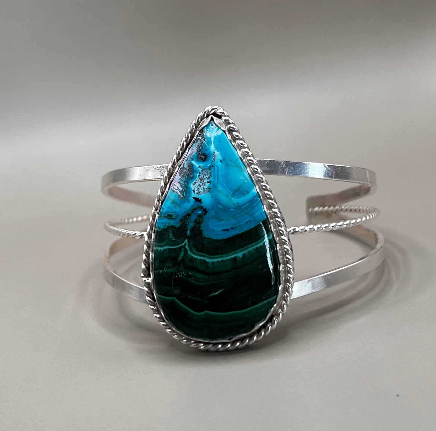 Sea Cliff Cuff
