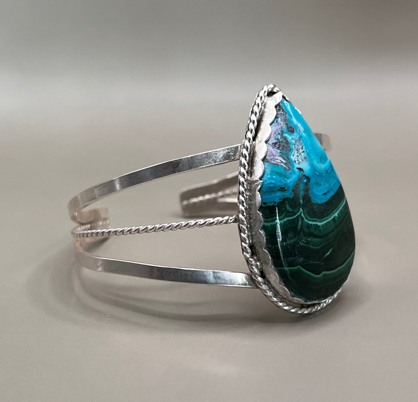 Sea Cliff Cuff