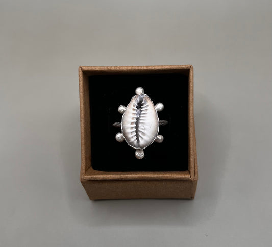 Groovy Cowrie Ring